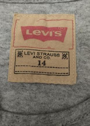Жіноча футболка бренду levi's4 фото