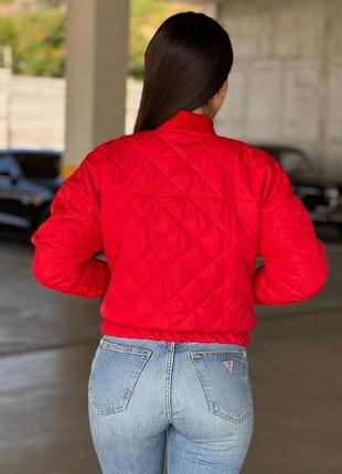 Курточка короткая стеганная