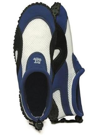 Аквашузи фірмові з англії віддаю по собівартості