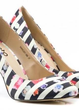 Туфлі 36,37,39,40