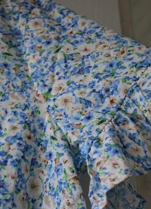 Милая блуза с цветочным принтом3 фото