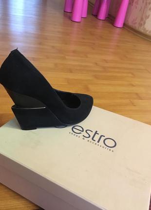 Замшеві туфлі estro5 фото