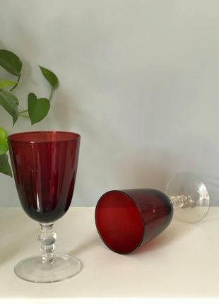 Набір келихів для вина з кольорового червоного скла ред-кап 300 мл2 фото