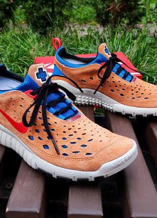 Кросівки nike free run trail
(cw5814-201)
оригінал!