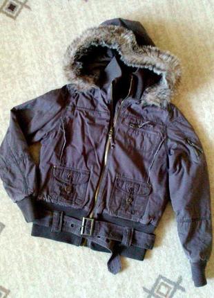 38р. коричневая куртка на синтепоне с капюшоном, хлопок1 фото