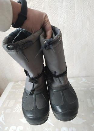 Теплі зимові чоботи, 2 розмір, устілка 23 см3 фото