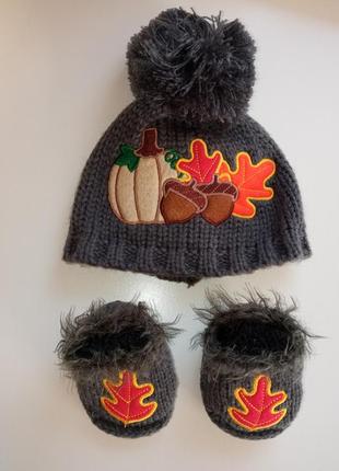 Шапка + черевички на немовлят