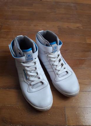 Оригінальні білі демі кросівки снікерси дуже круті5 фото