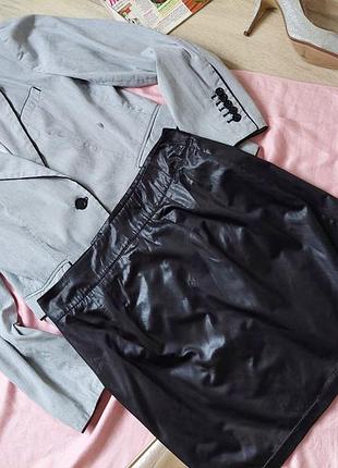 Спідниця р 40-42 3