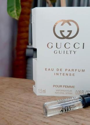 Gucci guilty intense edp women💥оригінал мініатюра пробник mini spray 1,5 мл книжка2 фото