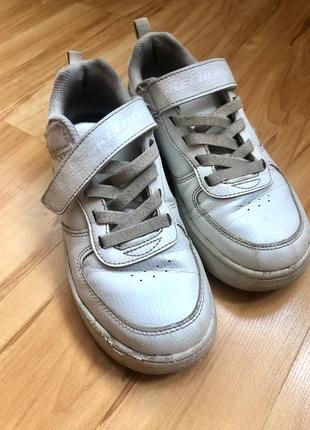 Кроссовки skechers 36eur