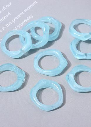 Пластикові кольца 3