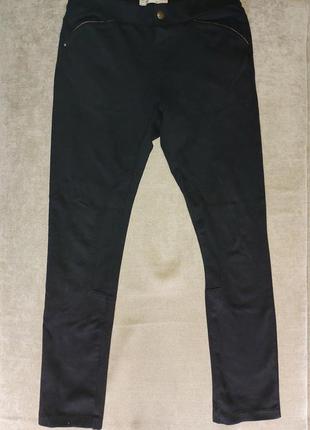 Легінси, штани