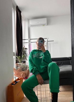 Костюм спортивный nike green tracksuit