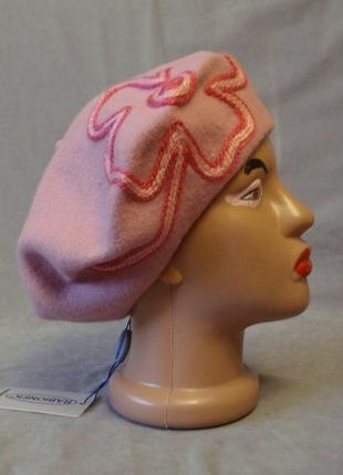 Берет с цветочным узором rabionek