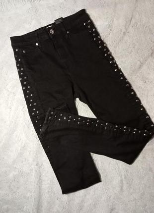🇺🇦 розпродаж 🇺🇦стильні чорні джинси скінні з цікавими заклепками від h&m1 фото
