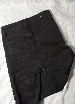 🇺🇦 розпродаж 🇺🇦стильні чорні джинси скінні з цікавими заклепками від h&m2 фото