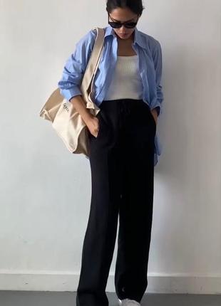 Класичні чорні штани