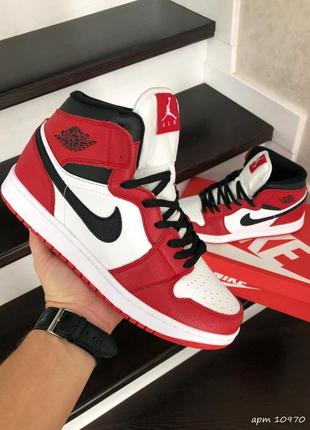 Кросівки nike air jordan 1 retro white red black1 фото