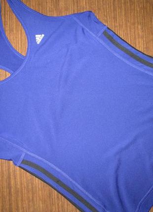 Відмінна майка для активного способу життя