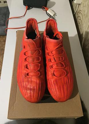 Бутси,кросівки