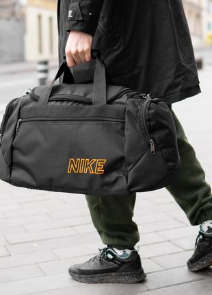 Мужская спортивная сумка дорожная найк nike orange черная для поездок и тренировок вместительная