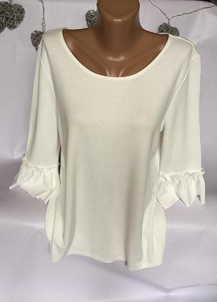 Шикарная белая кофта  tu