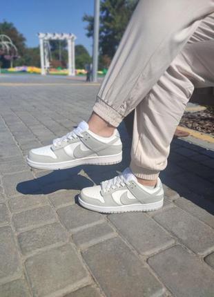 Женские бело-серые кроссовки nike sb dunk жіночі біло-сірі кросівки nike sb dunk3 фото