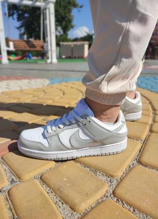 Женские бело-серые кроссовки nike sb dunk жіночі біло-сірі кросівки nike sb dunk9 фото