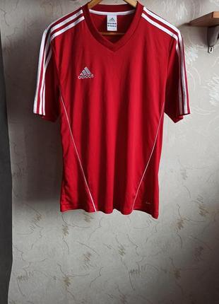 Спортивна футболка adidas