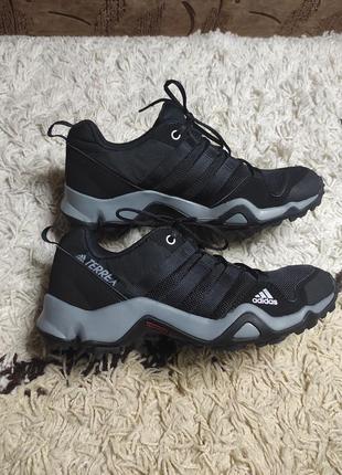 Плотные текстильные осенние кроссовки adidas Victory terrex на стопу 24,3-24,5 см