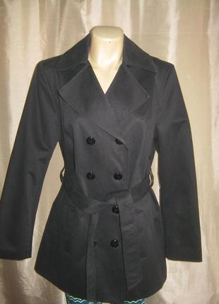 Дизайнерский базовый тренч от marcel ostertag, оригинал.