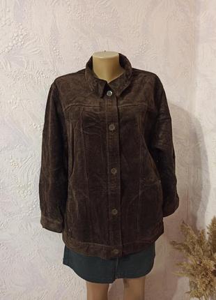 Вельветоаа куртка