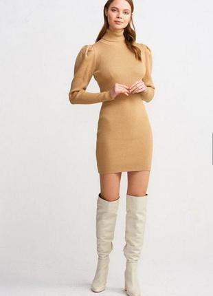 Тепла сукня резинка актуального кольору