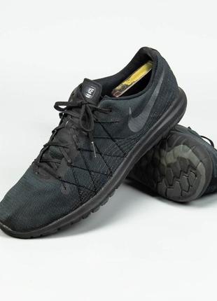 Легкие спортивные кроссовки в сетку nike fury 2