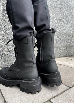 Женские массивные черные ботинки берцы утеплённые демисезон на осень с замком чорні черевики демі4 фото