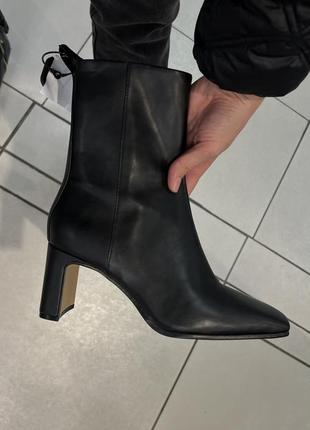 H&m чоботи чорні
