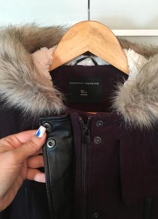 Трендові пальто-куртка кольору марсала від dorothy perkins2 фото