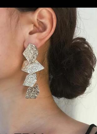 Сережки  геометричні дуже стильні