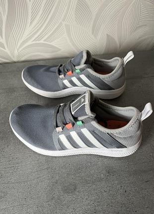 Кроссовки adidas