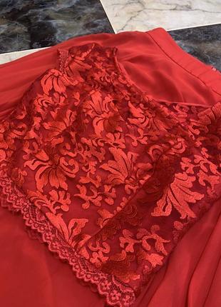 Шикарный красный комплект топ+юбка, выглядит как вечернее платье.6 фото
