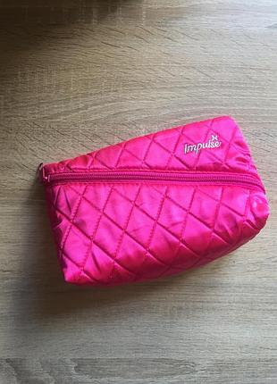 Красивая косметичка impulse