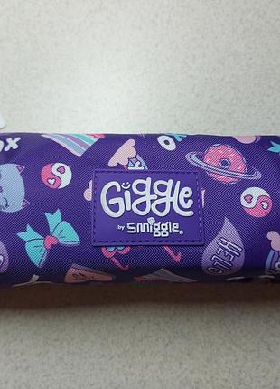 Фірмовий пенал smiggle