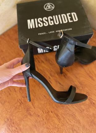 Туфлі missguided1 фото