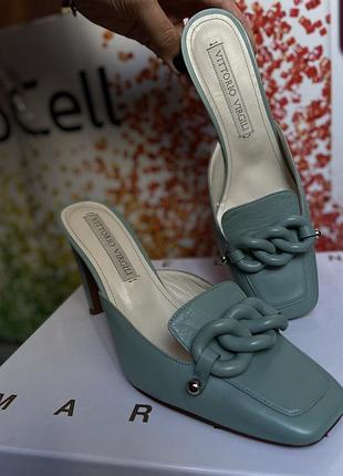 Босоніжки туфлі