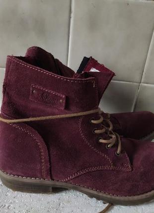 Стильні замшеві демі черевики 40 ран