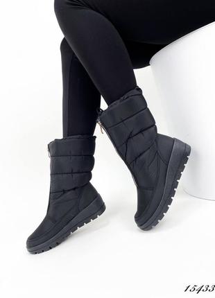 Чорні зимові високі дутики спортивні чоботи з блискавкою спереду зима4 фото