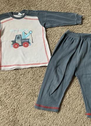 Костюм домашний, пижама на мальчика 3-4 года
