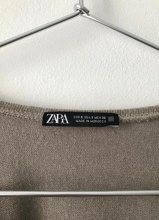 Мягкий свитер с драпировкой zara светлый хаки тонкий свитер со сборкой присборенный джемпер7 фото