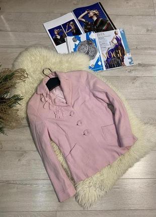 Рожевий шерстяний піджак